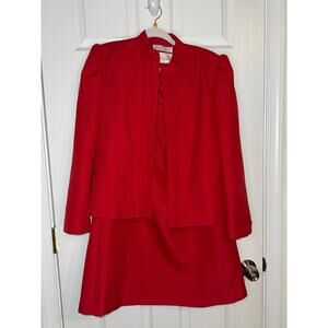 VTG Townhouse set red jacket and skirt size 14 Medium or small